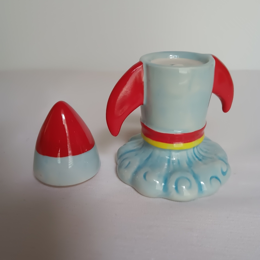 Cracker Barrel Rocket Ship Salt & Pepper Set Boxed NOST - Picture 4 of 9
